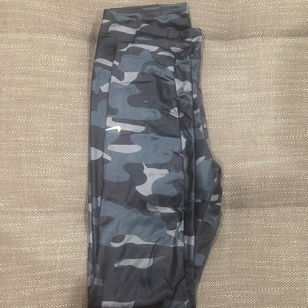Nike Camouflage Leggings - Black and Gray